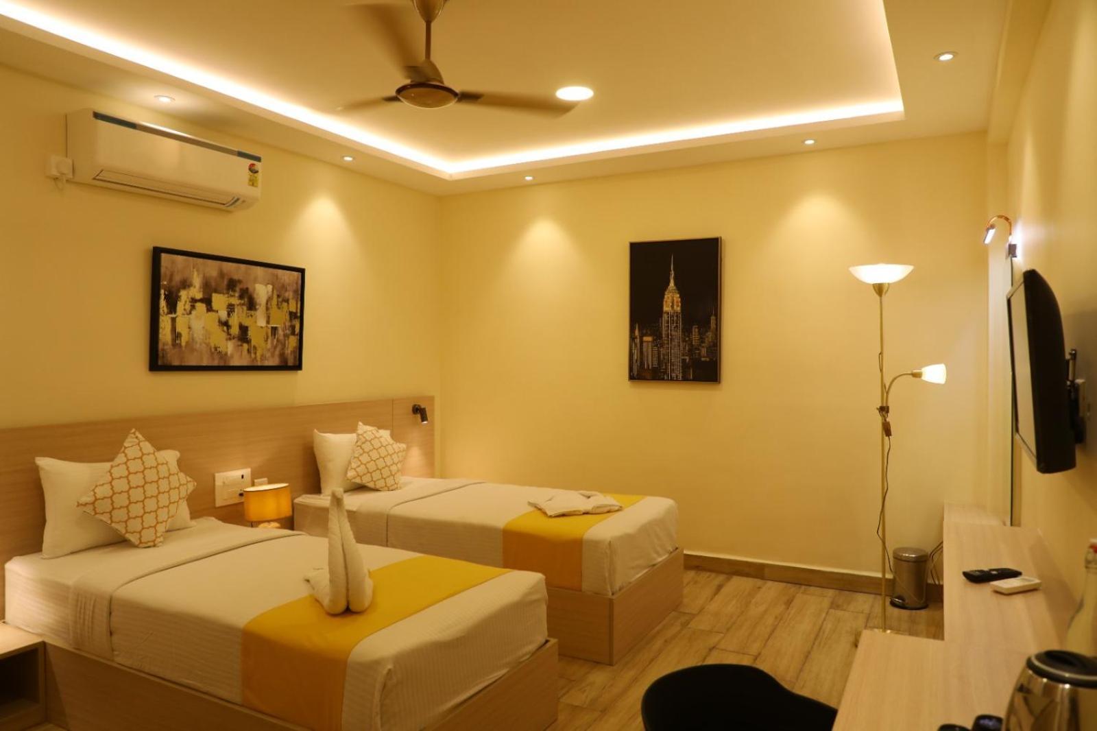 Hotel Green Parrot Мадурай Экстерьер фото