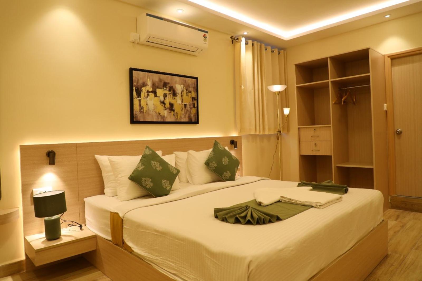 Hotel Green Parrot Мадурай Экстерьер фото