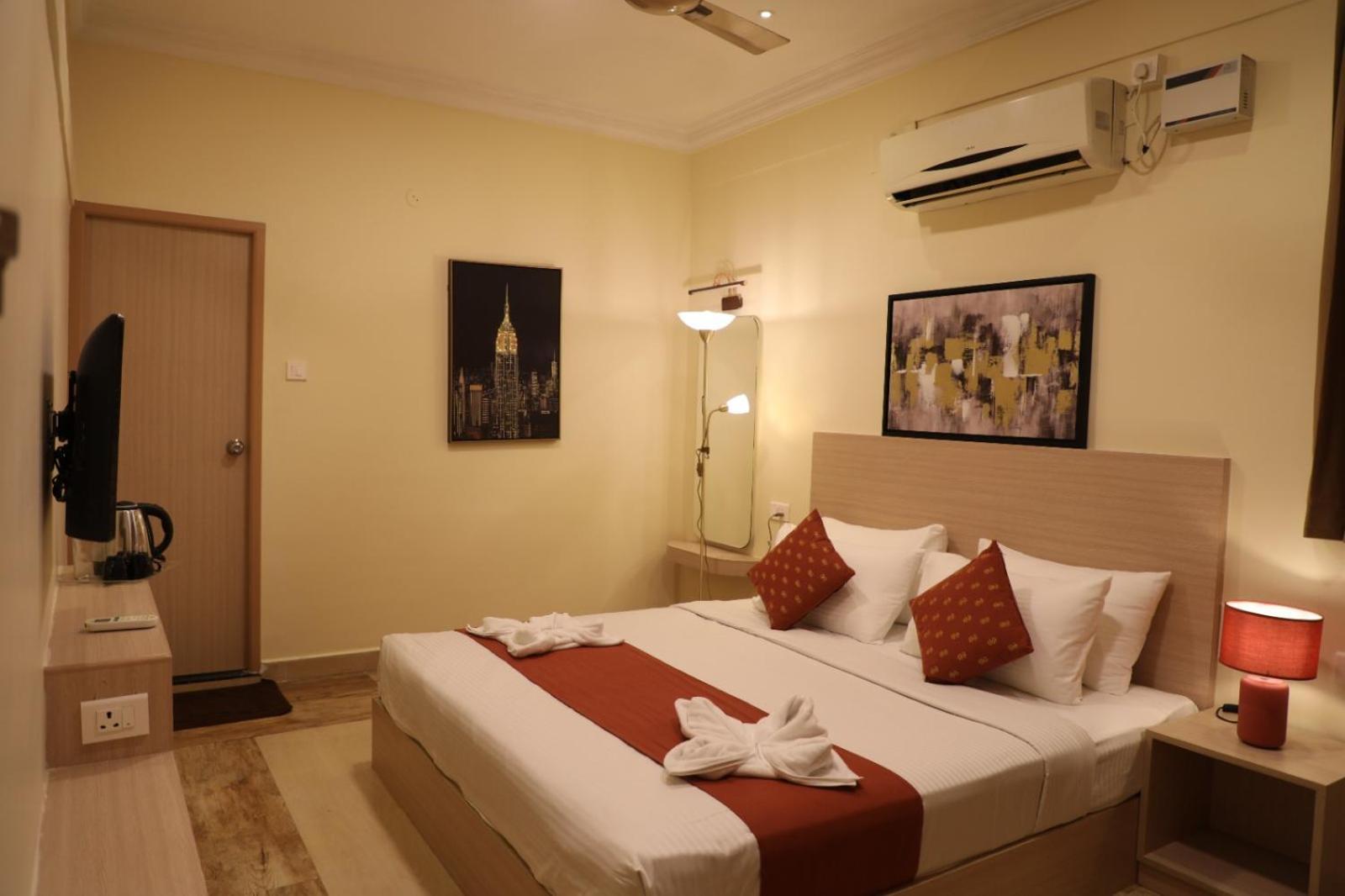 Hotel Green Parrot Мадурай Экстерьер фото