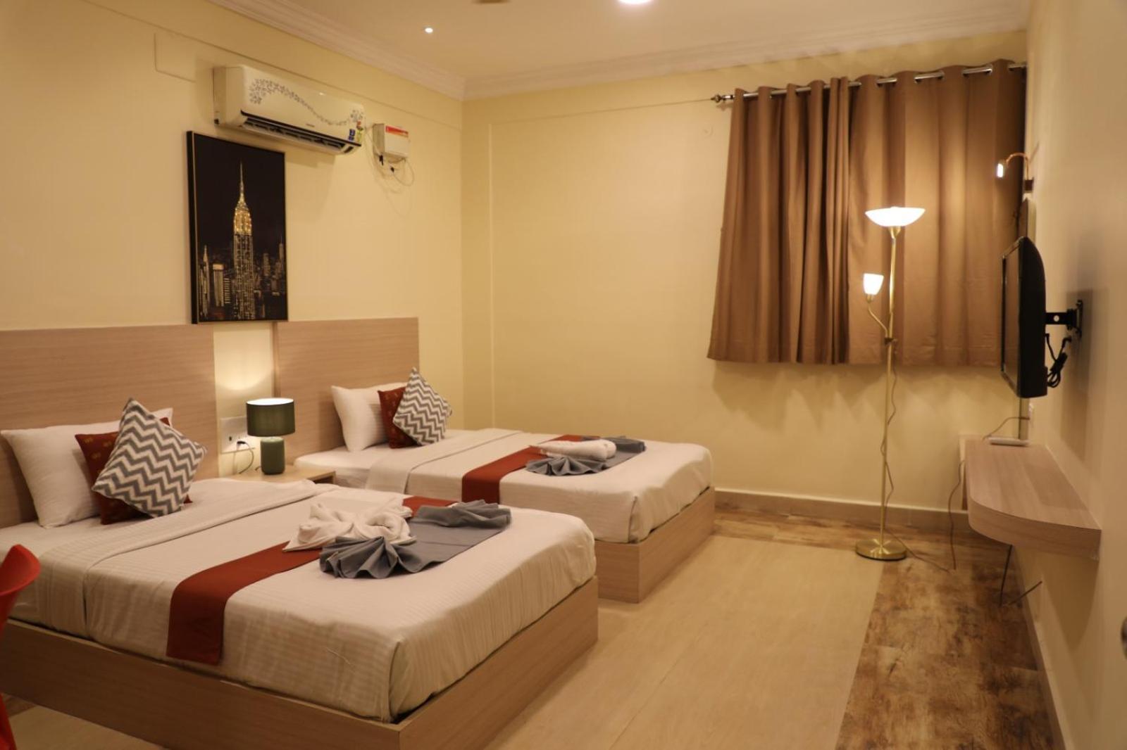 Hotel Green Parrot Мадурай Экстерьер фото